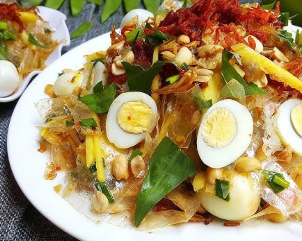 Bánh tráng trộn bao nhiêu calo?