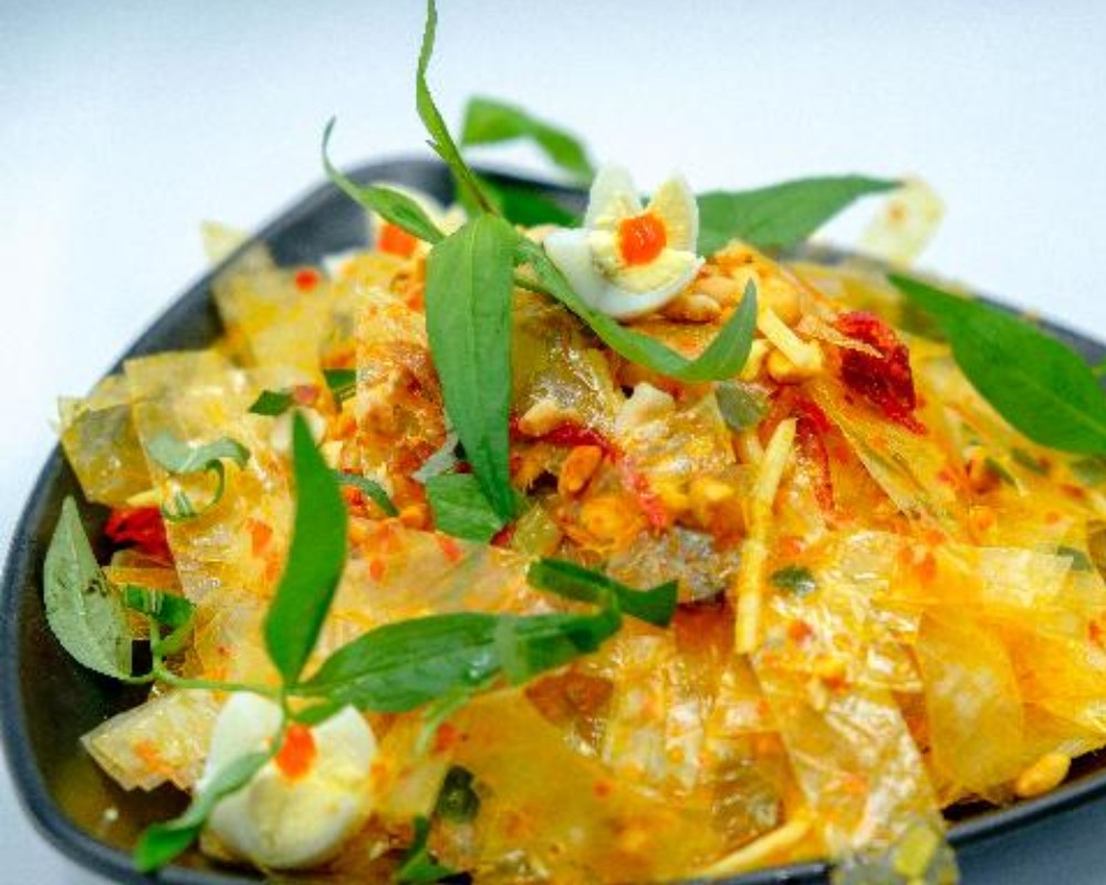 Bánh tráng trộn bao nhiêu calo?