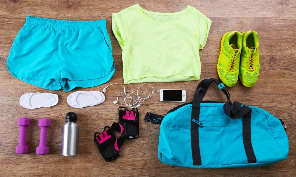 Ngày đầu đi tập gym nên mang gì?