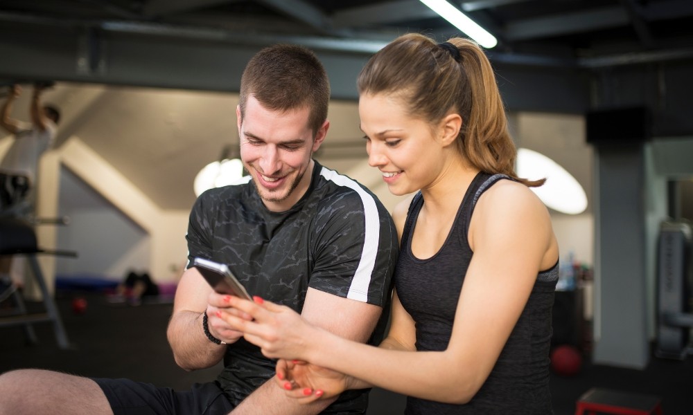 Ngày đầu đi tập gym nên mang gì?