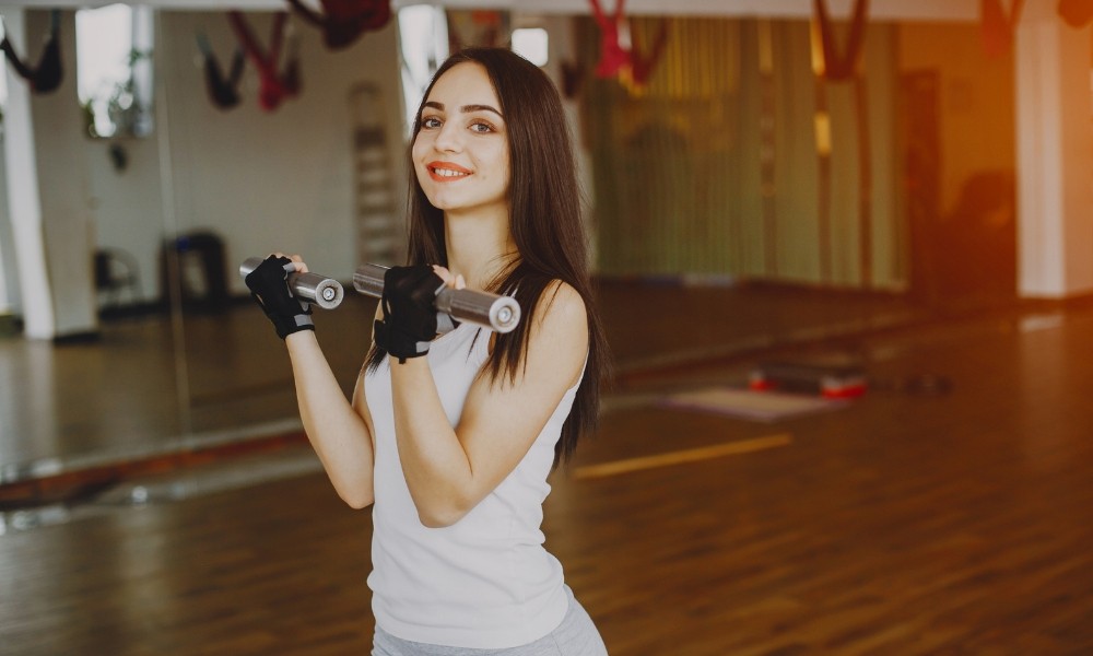 Cách chọn găng tay tập gym nữ & Top 10 thương hiệu